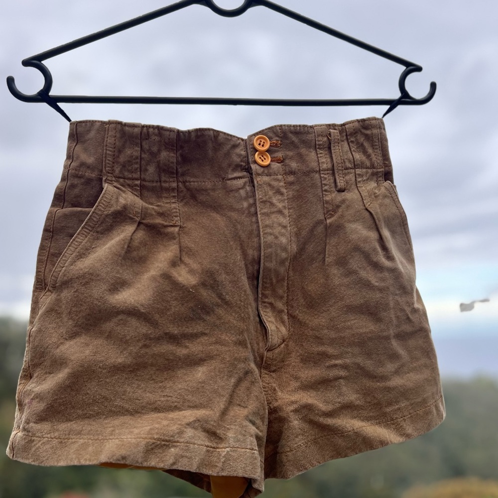 Hot pants1 1/2